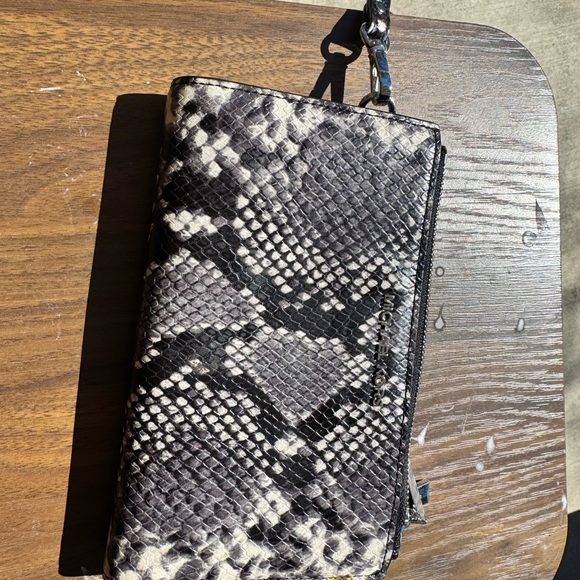 Michael Kors Handbags - Michael Kors Black and White Snake Print Wristlet